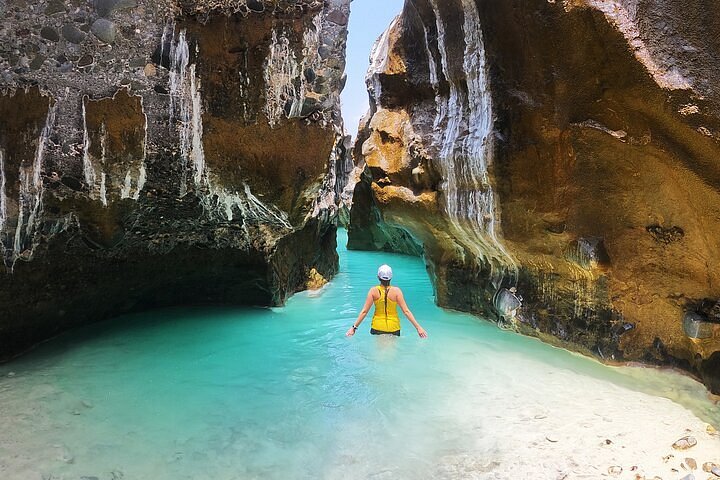 Wadi Al Hoqain